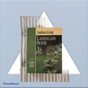 Book Hardcover Southern Living Garden and Landscaping